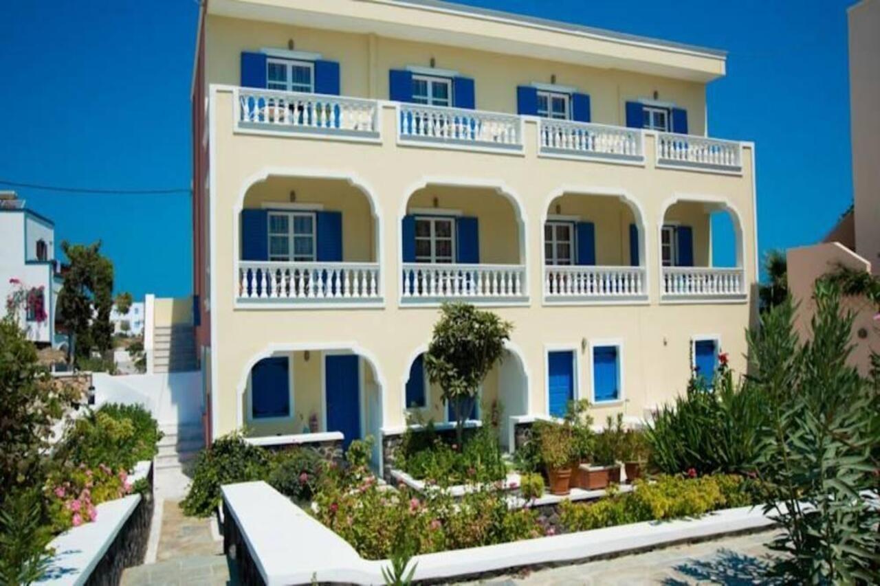 Hotel Avra Kamari  Exterior photo