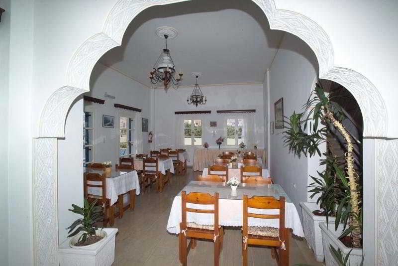 Hotel Avra Kamari  Exterior photo
